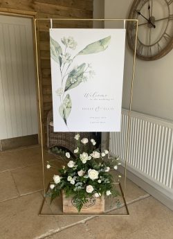 welcome sign flowers